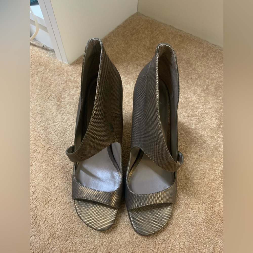 Lisa for Donald J pliner | open scandal heel | size 8